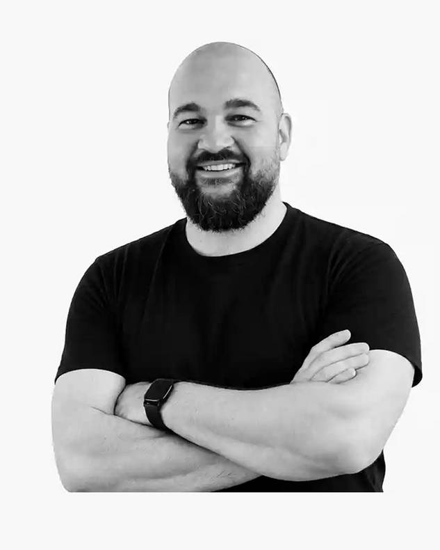 Porträt von Dinos Ntagalis, Senior CGI Artist bei gmsvision